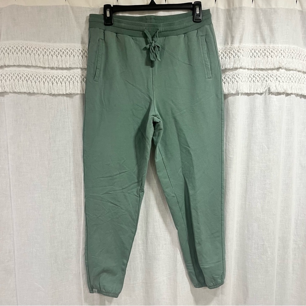 Barefoot Dreams Green Joggers with Cozy Fit - Picture 9 of 9